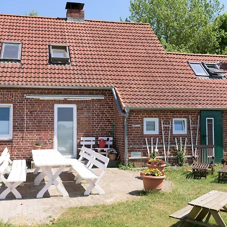 Feriengut Gaarz - Kavaliershaus 17 *